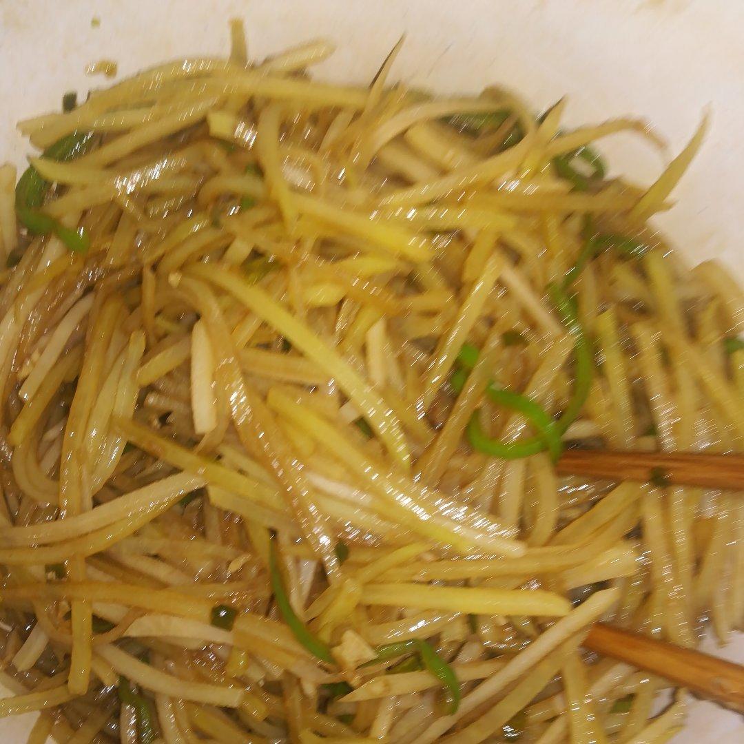 凉拌土豆丝