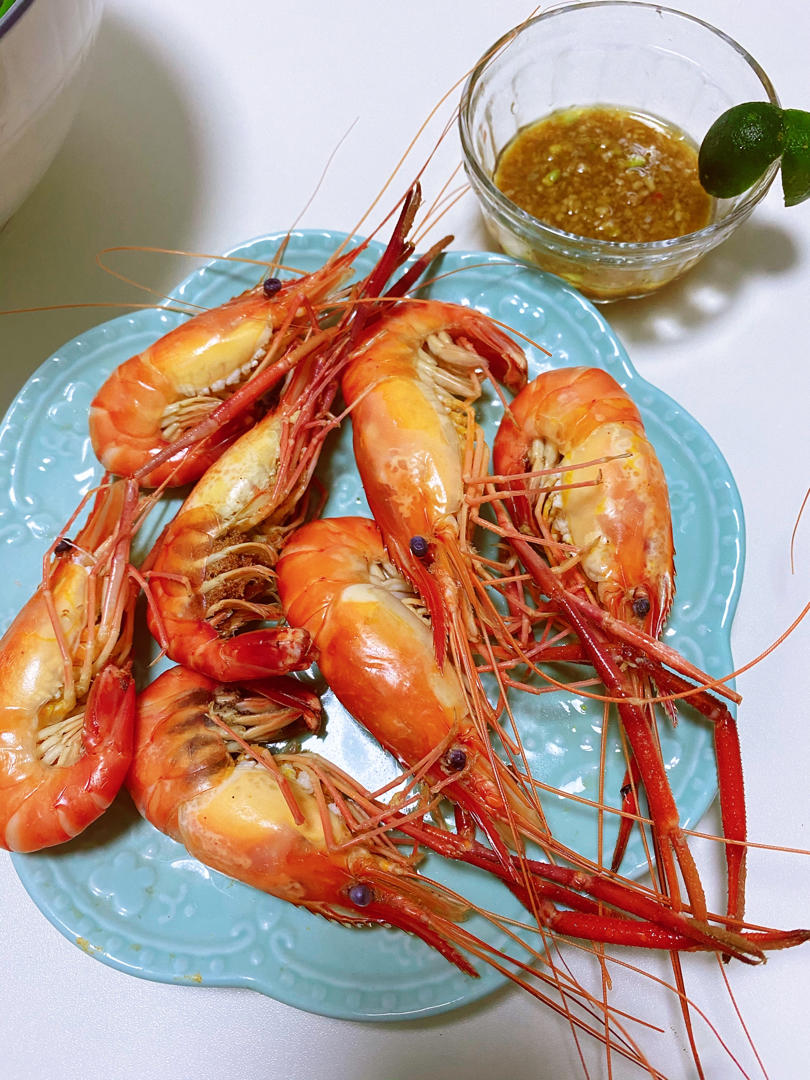 百吃不厌的白灼罗氏虾🦐