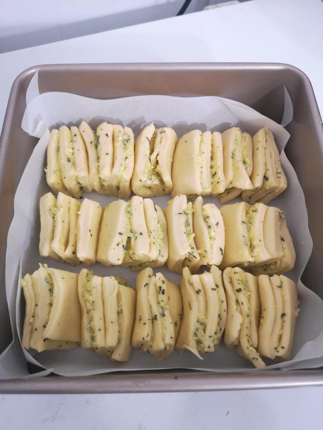 橄榄油蒜香手撕包
