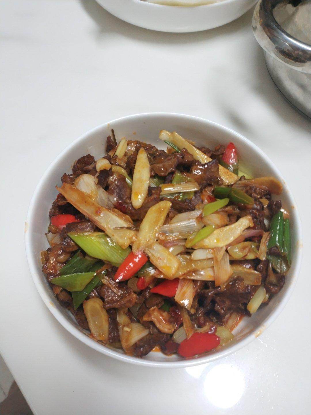 厨师长教你：“葱爆猪心”的家常做法，史上最详细的讲解