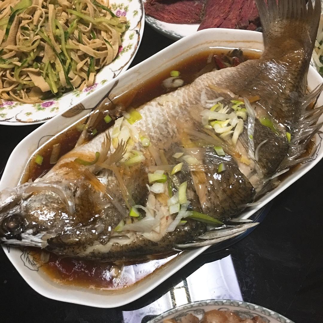 ouki做的清蒸苏眉鱼