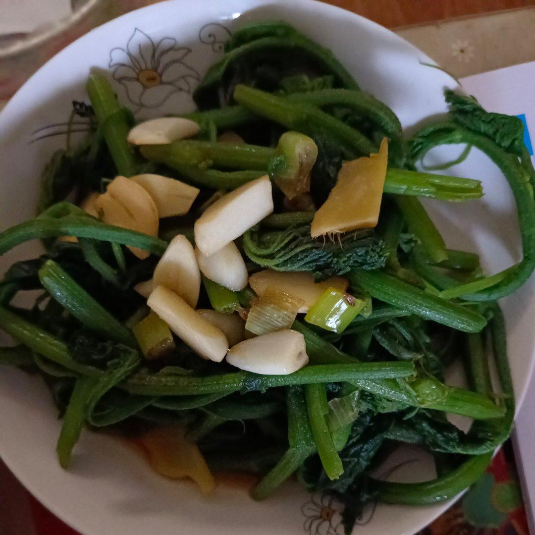 素炒丝瓜尖