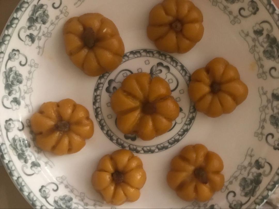 可爱呆萌南瓜饼