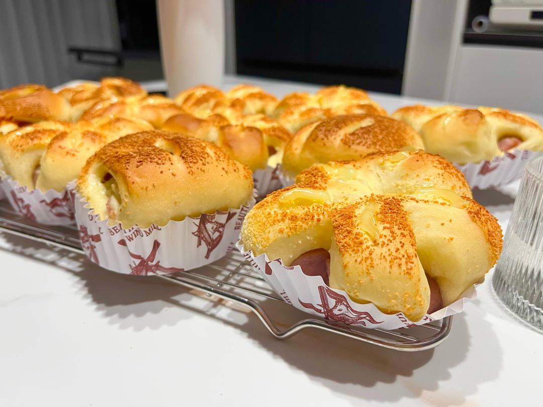 德肠芝士花朵面包