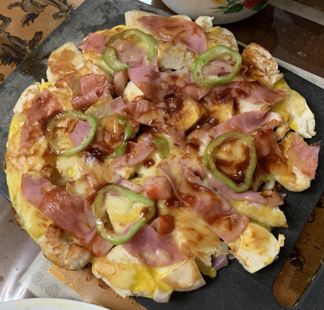 香脆馒头披萨-馒头华丽蜕变创新吃法，不一样的馒头