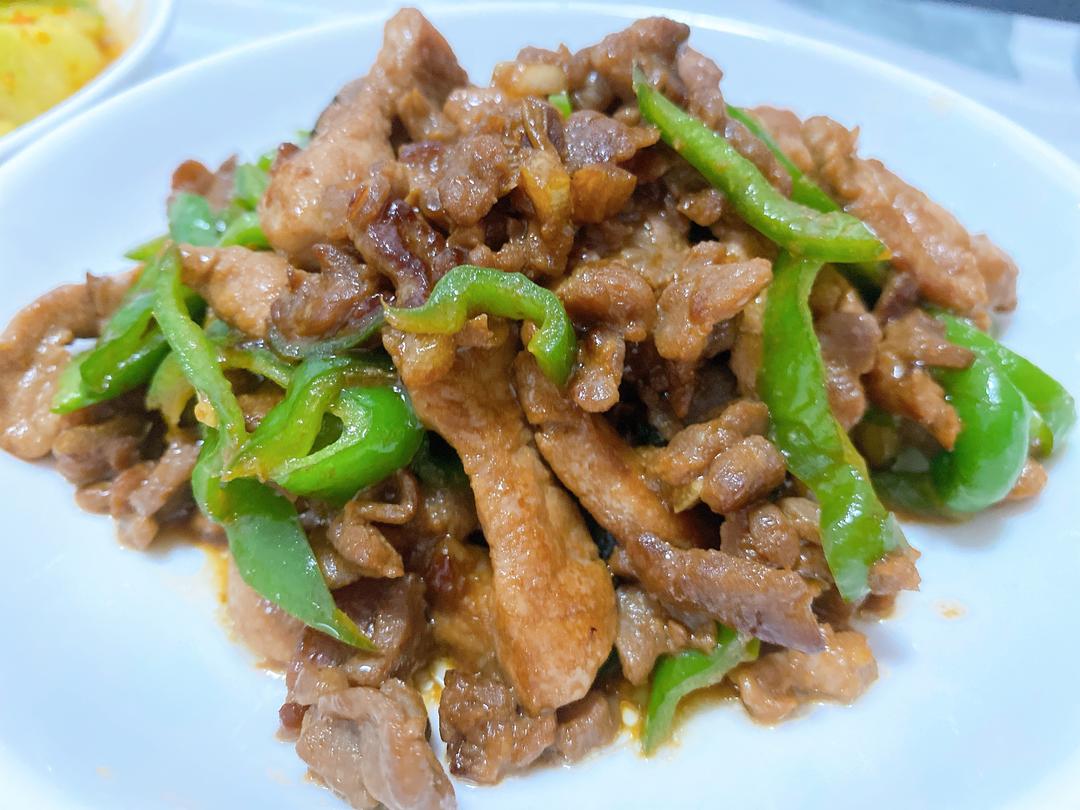 青椒炒牛肉丝