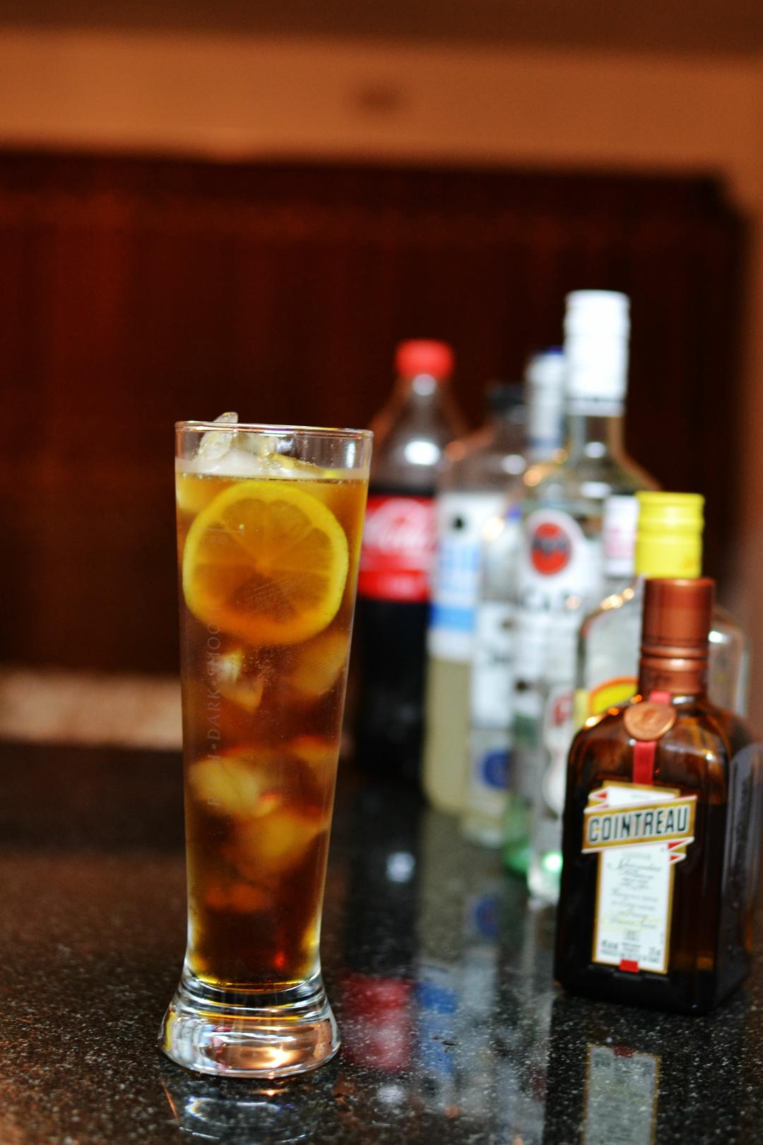 LONG ISLAND ICE TEA长岛冰茶鸡尾酒~不是茶哦~