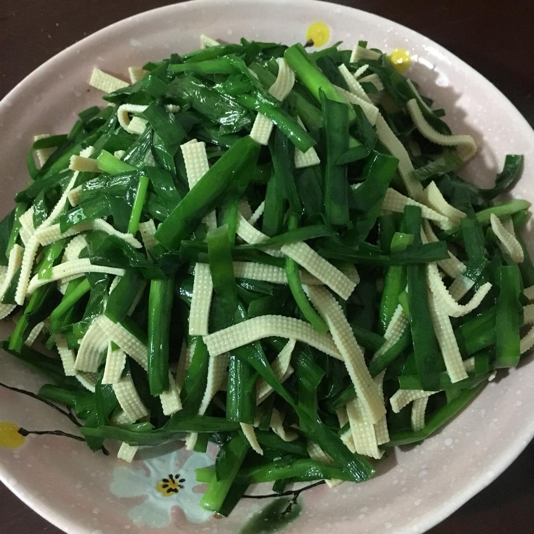 千张丝炒韭菜