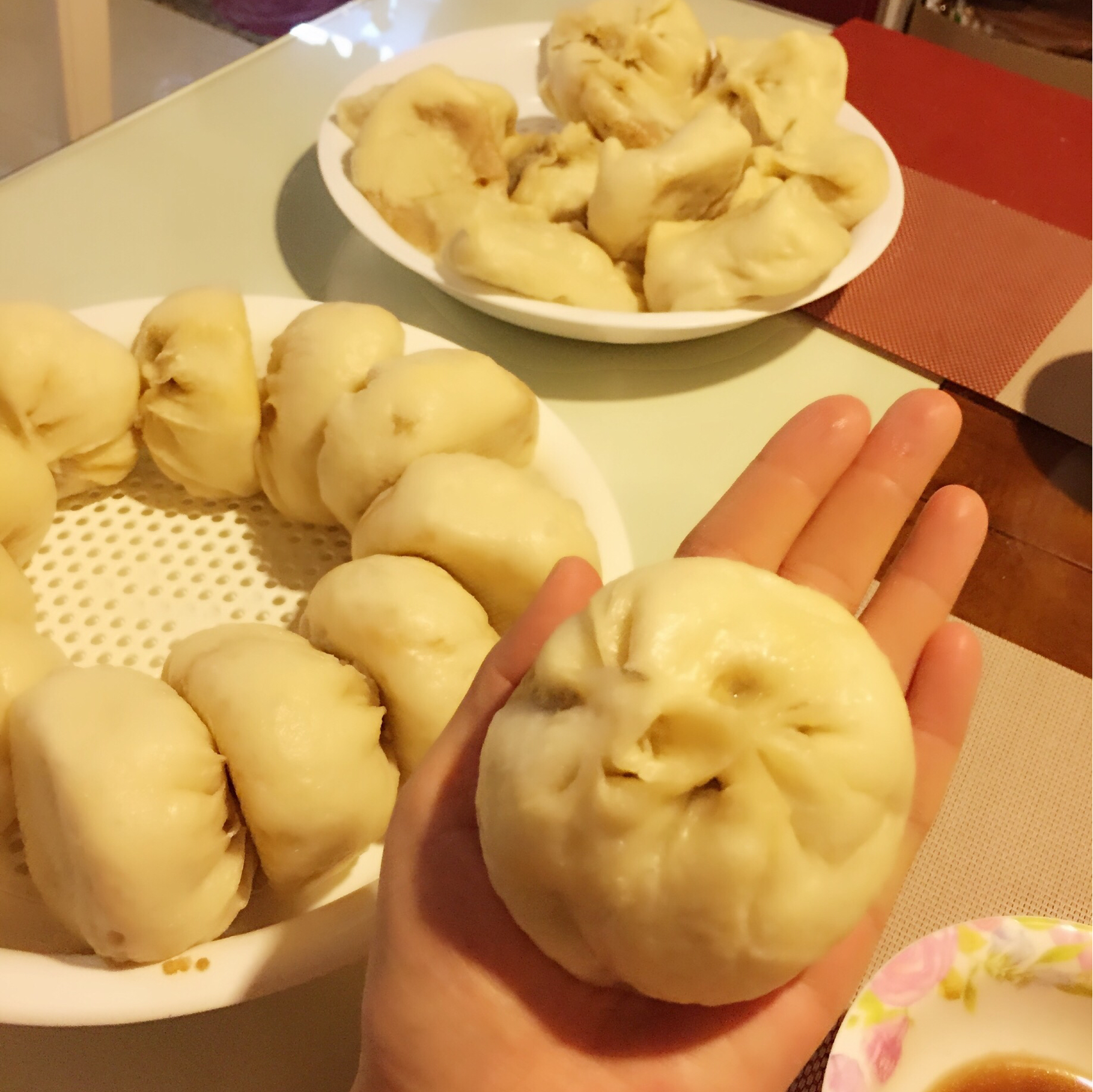 鲜肉包子