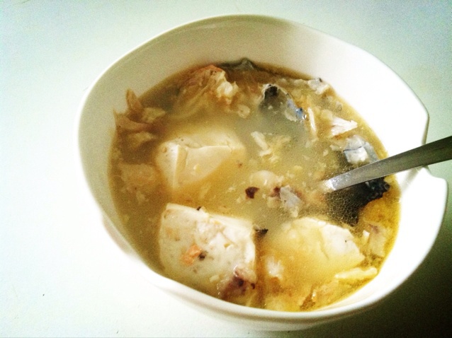 三文鱼头豆腐汤