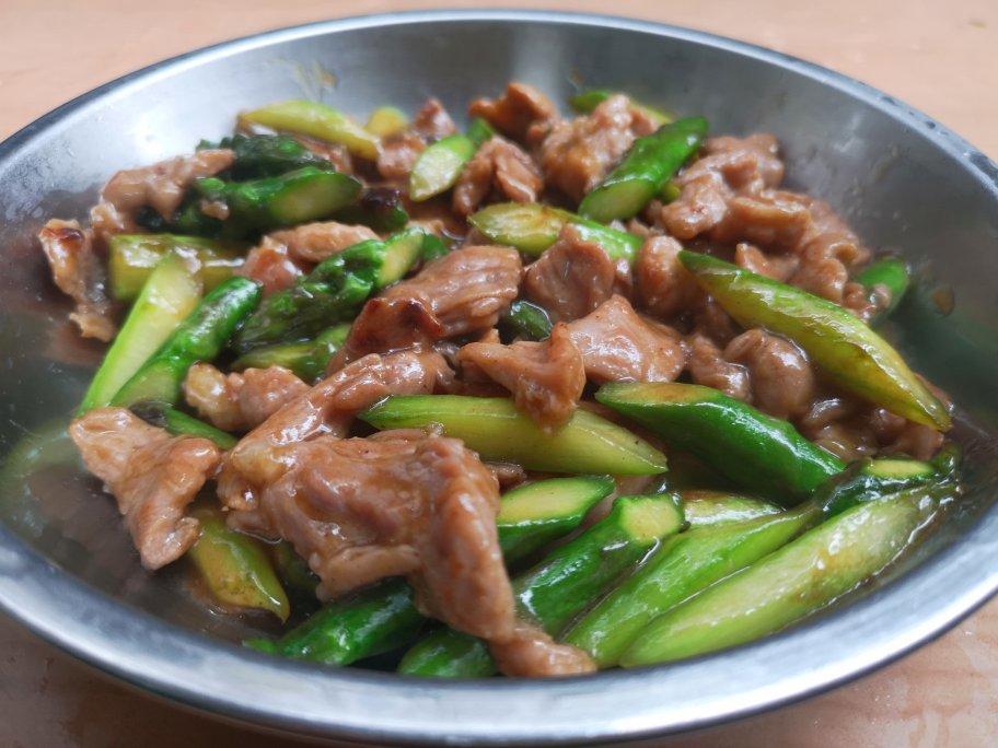 芦笋炒猪肉