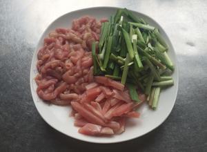 肉丝海肠炒韭菜的做法 步骤1