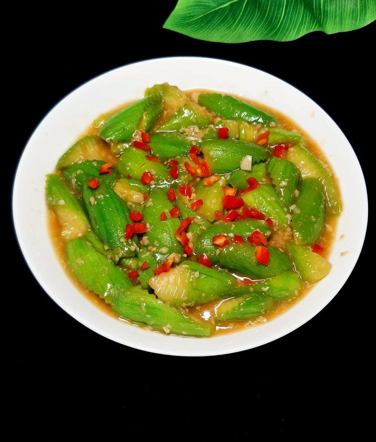 tj隆哥做的蒜蓉丝瓜蒜香丝瓜