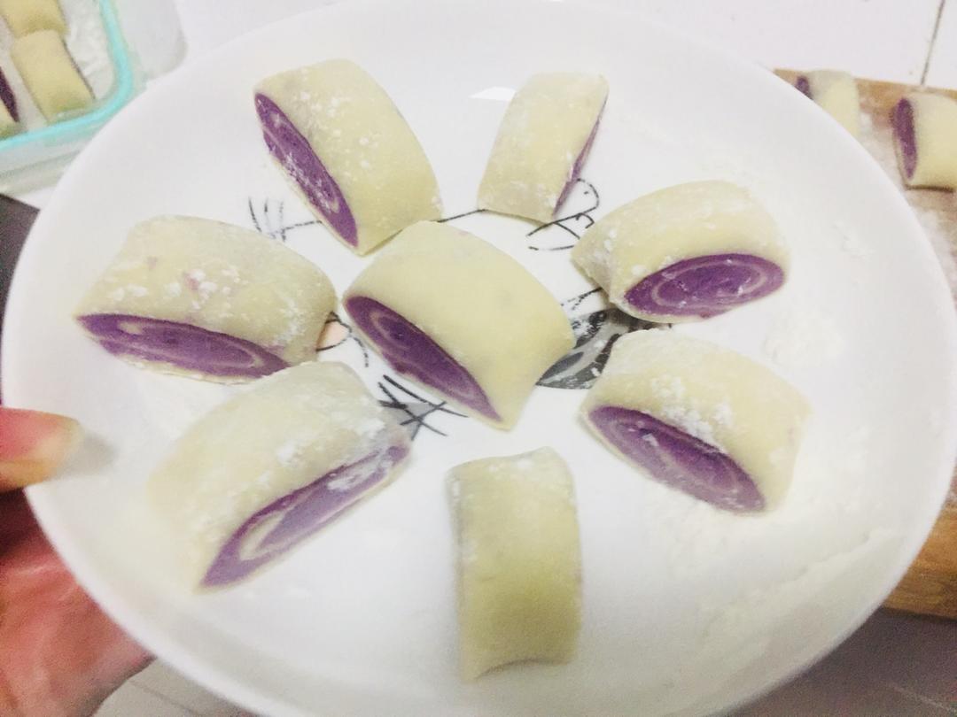 玉米紫薯双色花卷馒头