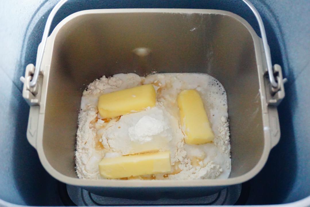 纯奶手撕吐司的做法 步骤1