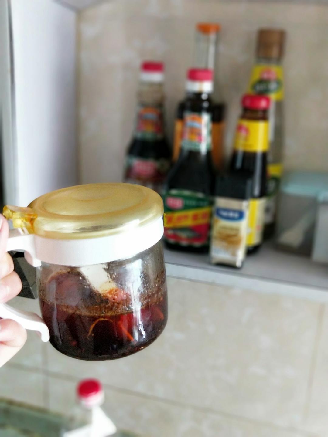 麻辣红油