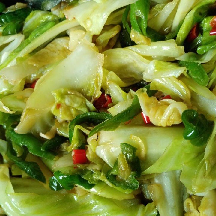 厨师长教你：“手撕包菜”的家常做法,简单又不失美味