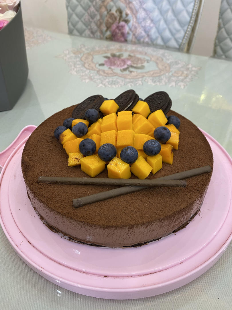 静静子衿做的8寸巧克力慕斯蛋糕
