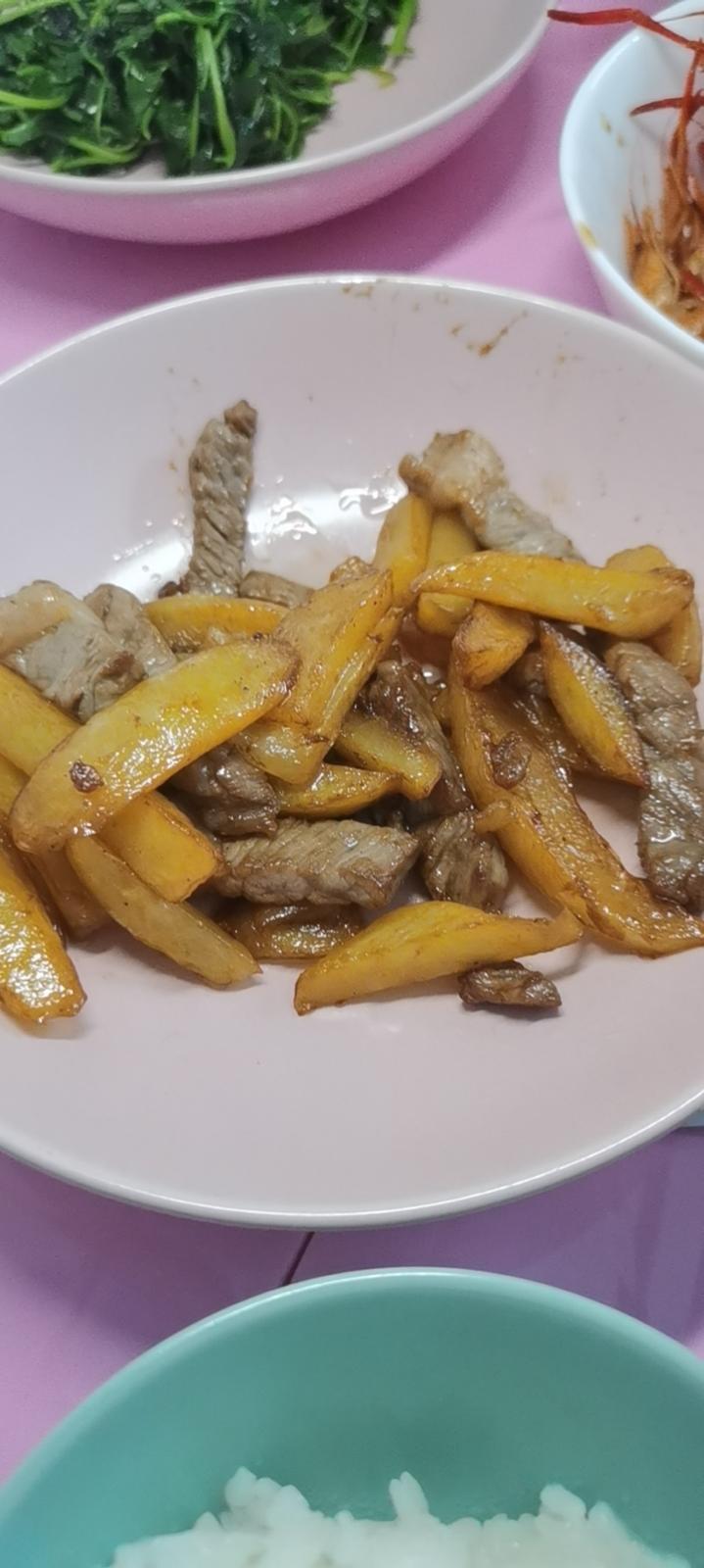 嫩滑多汁‼️一口就上瘾的㊙️牛排土豆煎锅