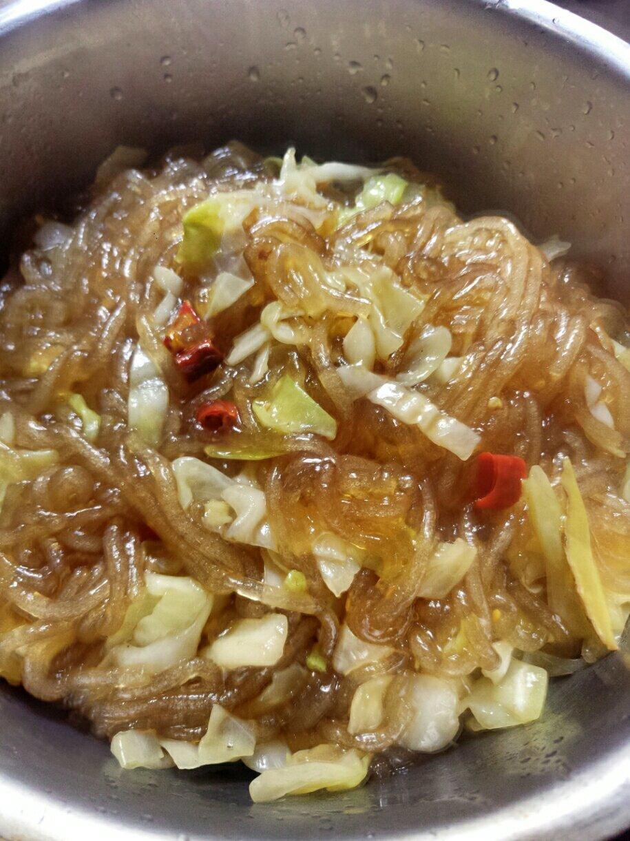 圆白菜炒粉条
