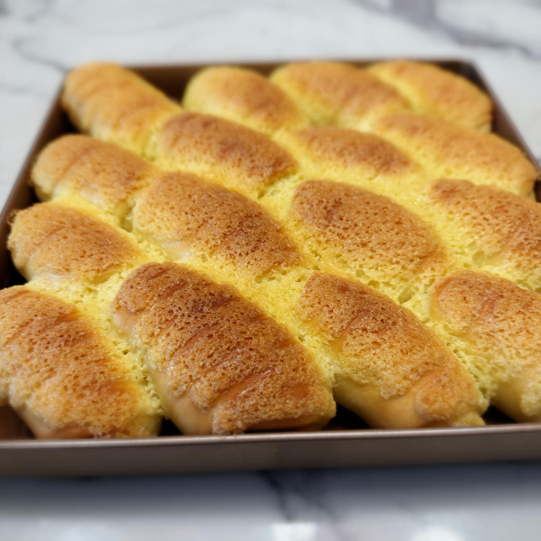 椰蓉面包这么做，不出油松软又好吃，是我理想中餐包的样子！