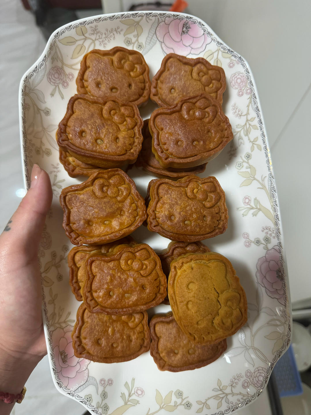 醇香奶豆腐月饼