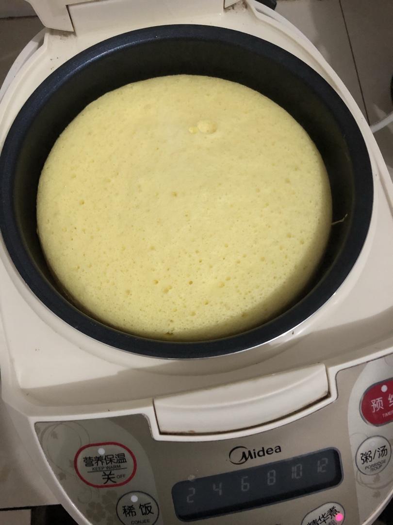 电饭煲（电压力锅）蒸蛋糕