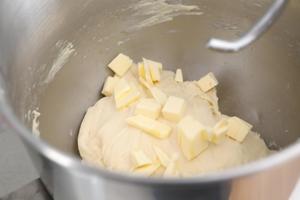 蜂蜜芒果乳酪包的做法 步骤5