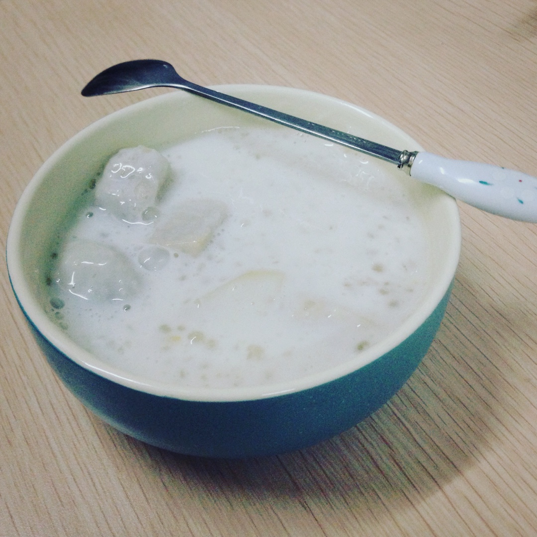 芋头椰汁西米露