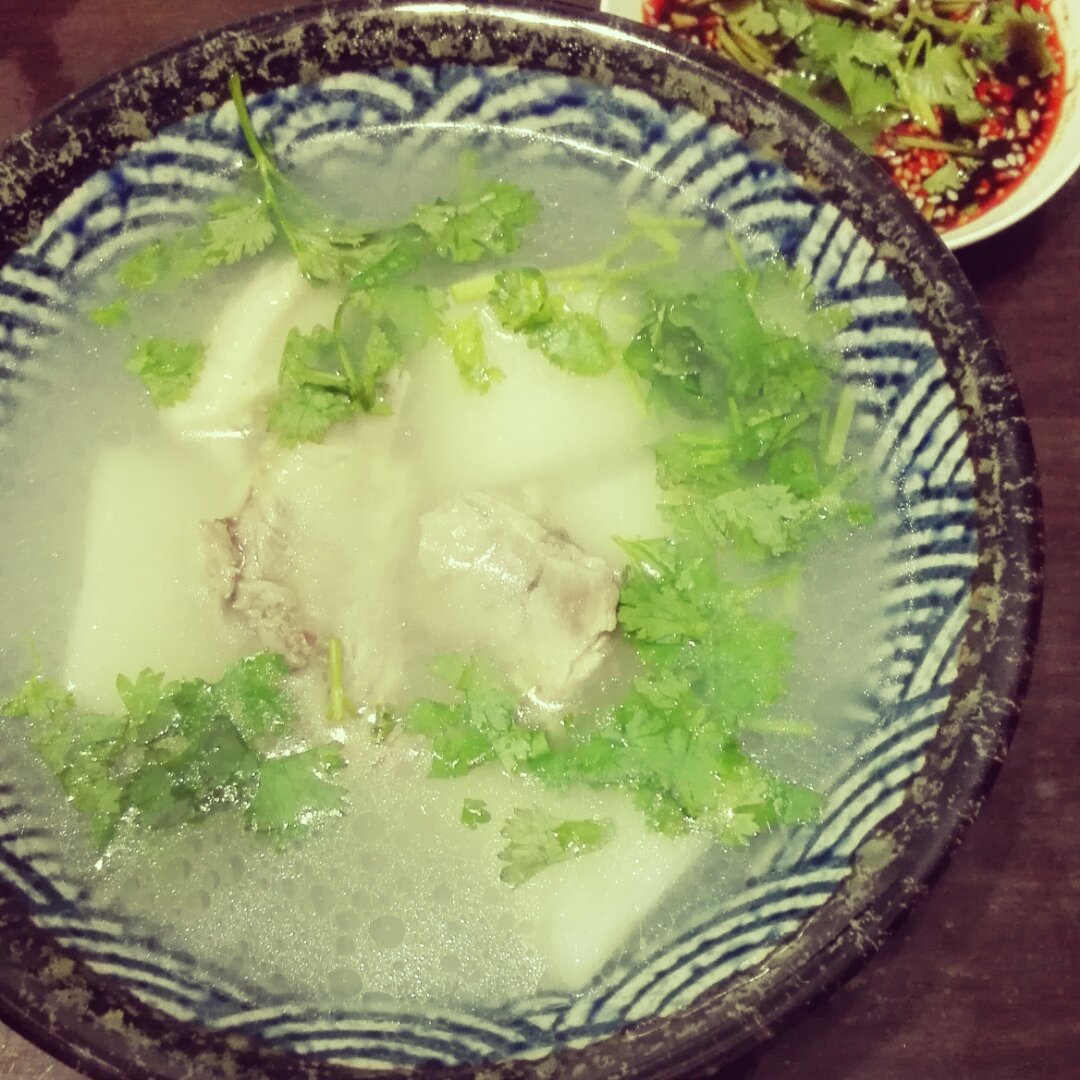 排骨山药汤