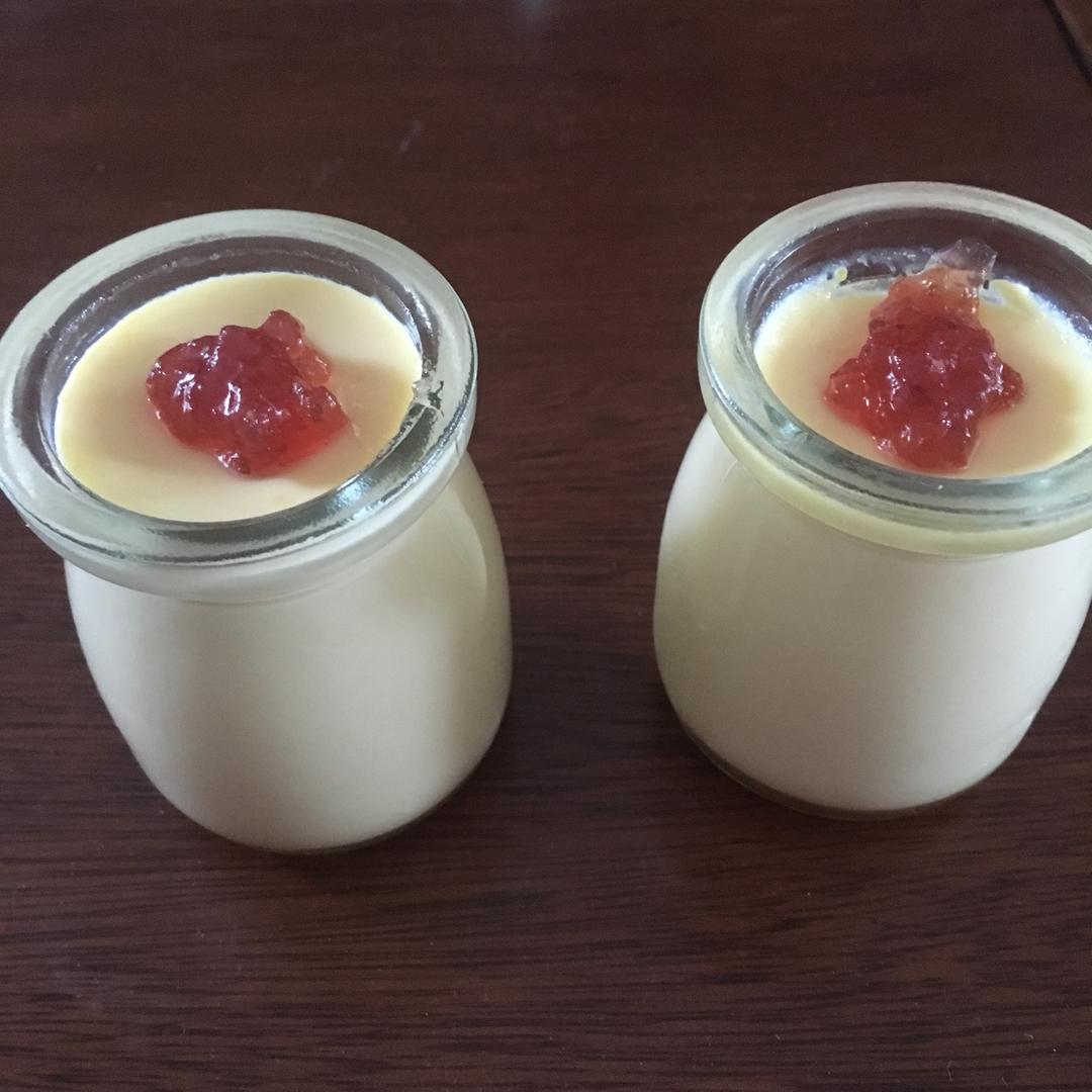 草莓草莓草莓呀做的超简易滑又弹的鸡蛋布丁custard pudding(详细教程