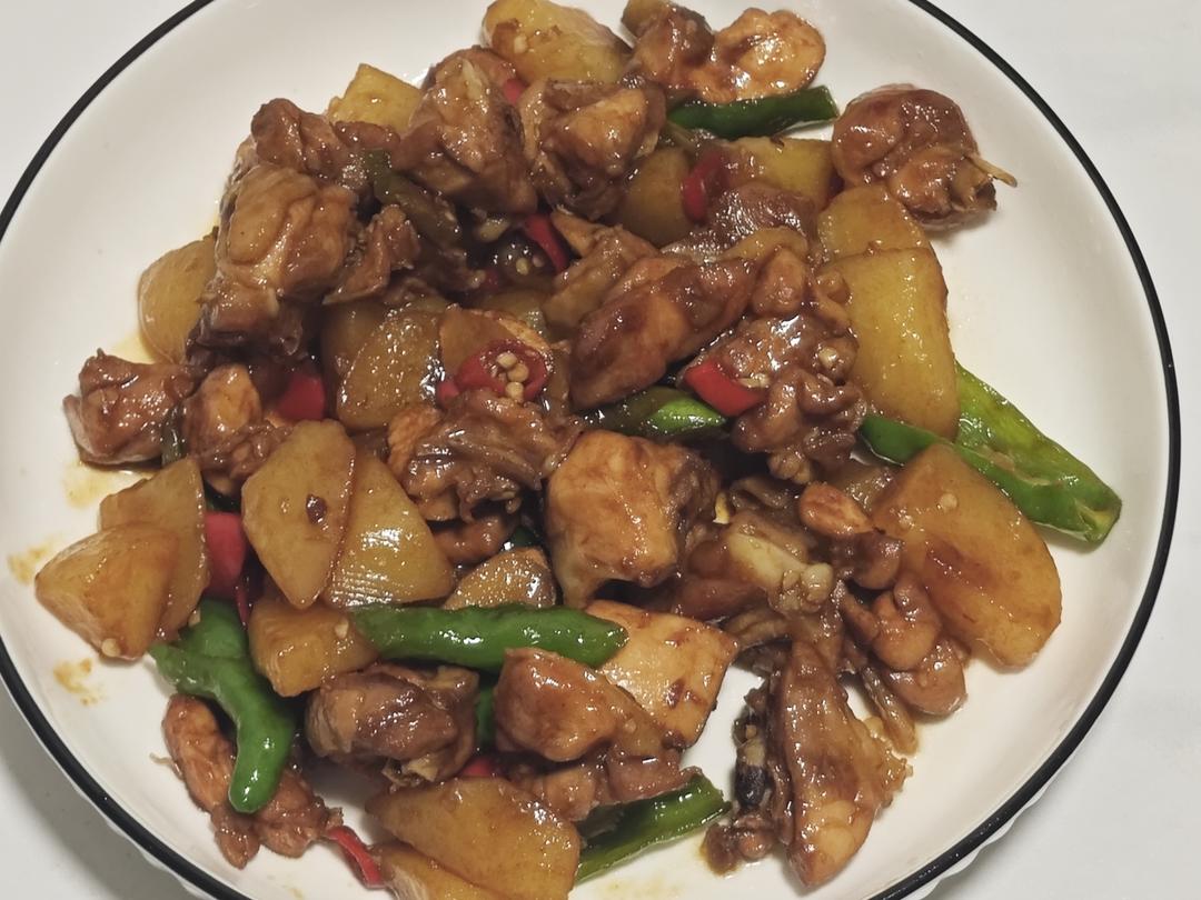 能干掉几碗饭的黄焖鸡