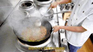 厨师长教你：自贡名菜“鲜锅兔”的家常做法，味道很赞先收藏起来的做法 步骤22