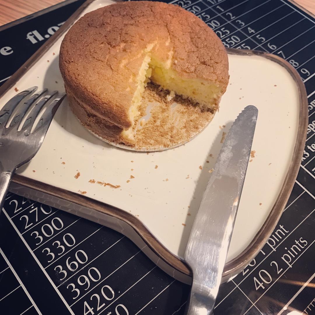 4寸原味戚风蛋糕
