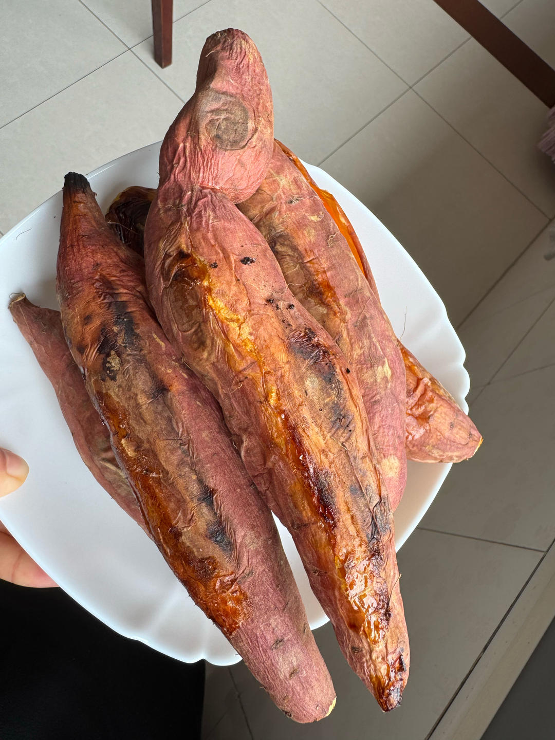 【糯唧唧的烤红薯】糖油四溢皮肉分离外糯里嫩吸溜着吃！