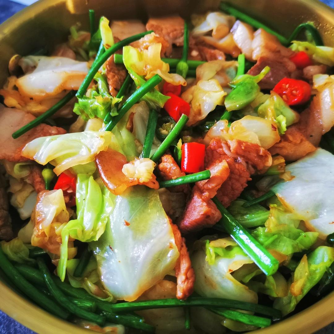 包菜炒肉