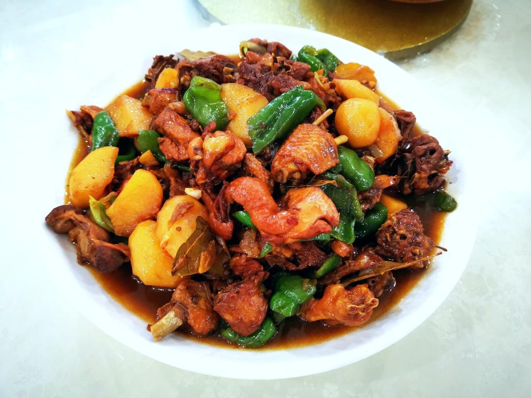 大盘鸡/新疆大盘鸡