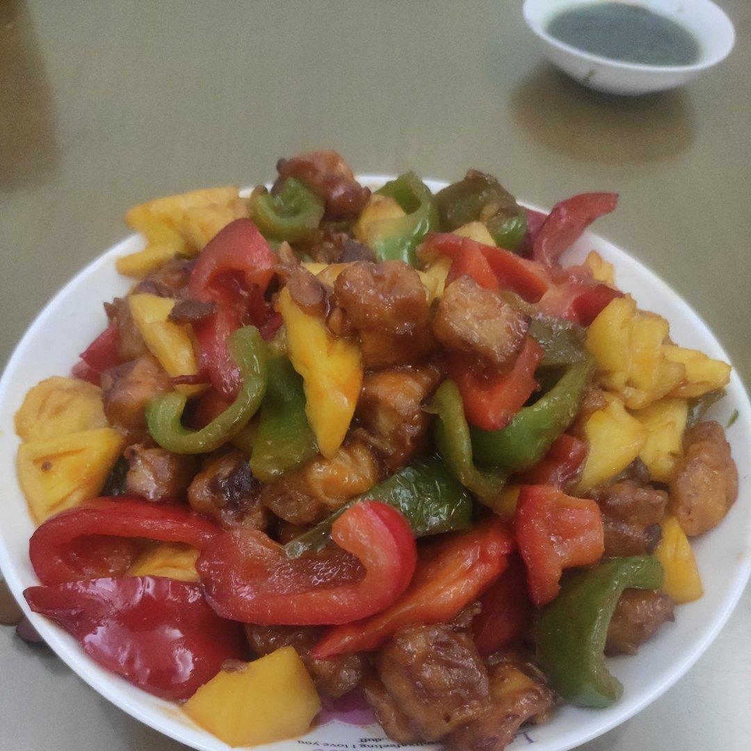 菠萝咕咾肉