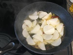 酸菜鱼-龙利鱼的做法 步骤4