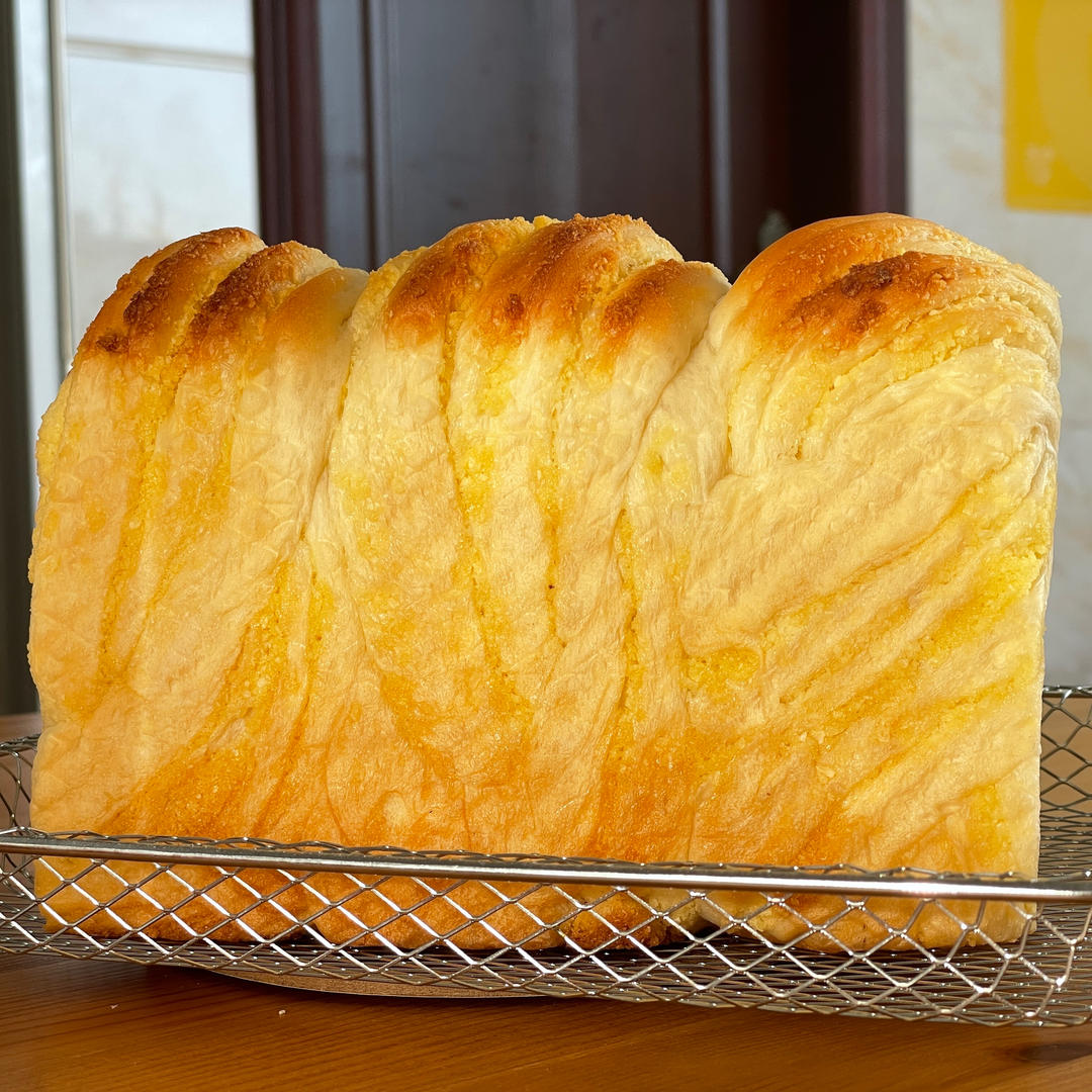 椰蓉满满吐司！幸福的味道。