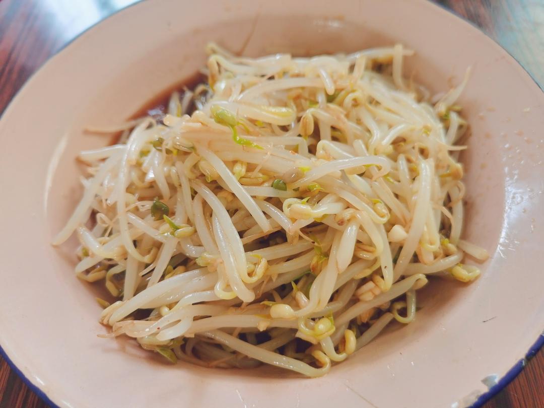 凉拌豆芽