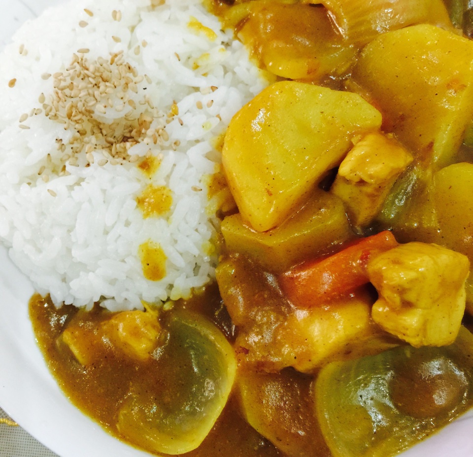 咖喱鸡肉饭