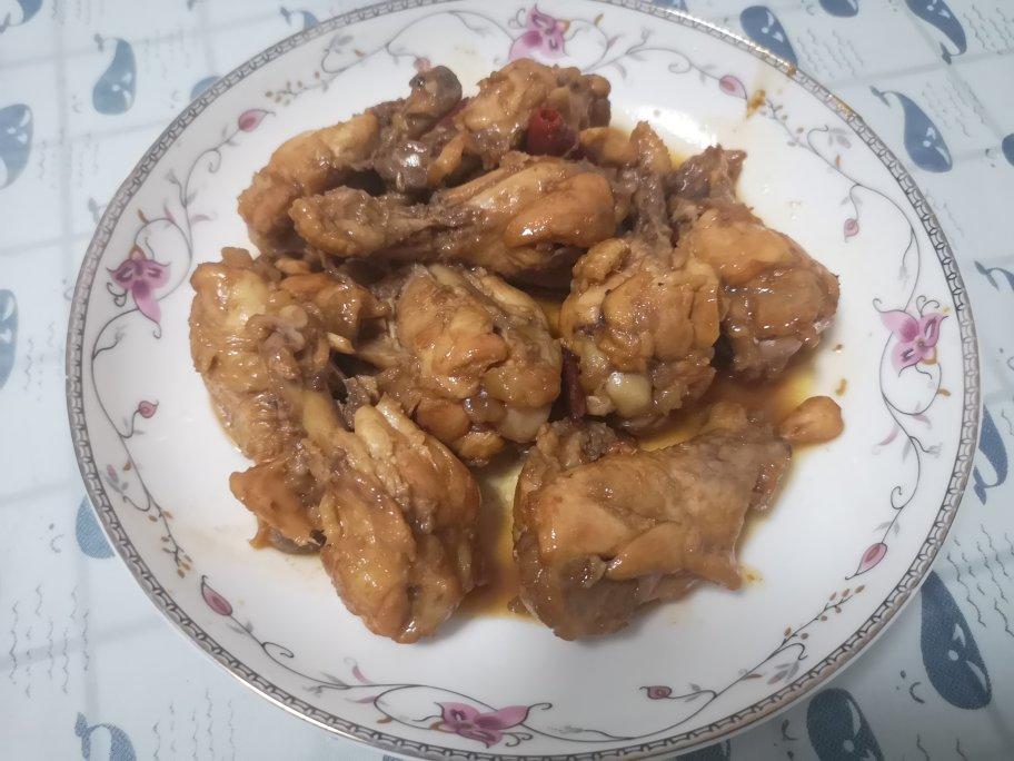 简单又美味的红烧鸡翅根