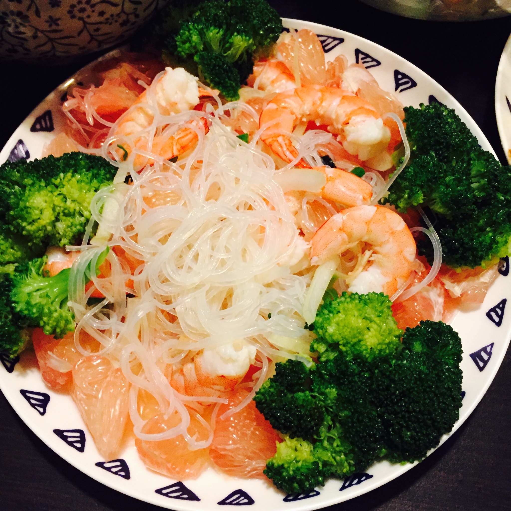 泰式柚子虾沙拉