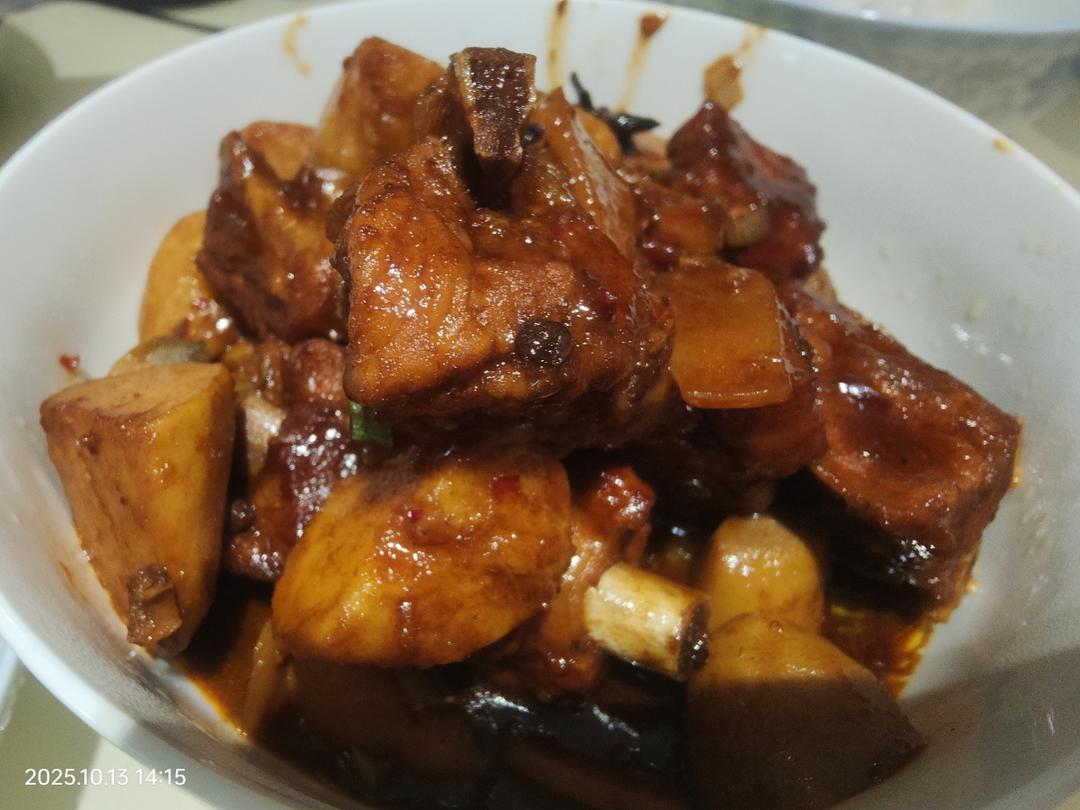 芋头烧排骨