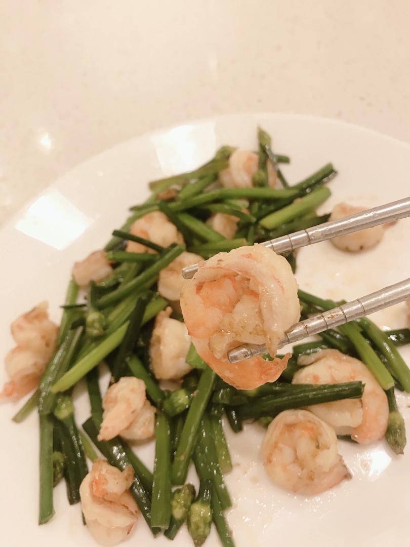 韭菜花炒虾仁