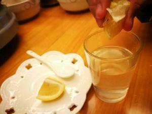 ＠柠檬汽水～自制的做法 步骤2