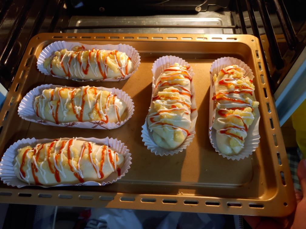 一个面团就能撑起一家店的台式面包—肉松包