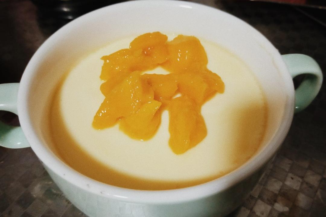牛奶布丁