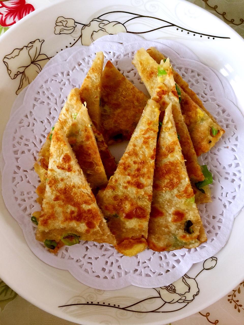 鸡蛋葱油饼                  （更新饼坯保存方法）